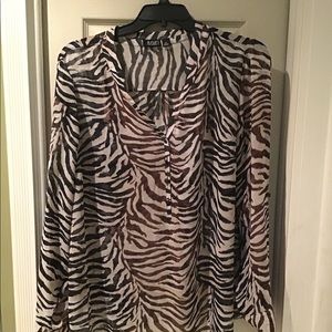 WOMEN’S TIGER PRINT BLOUSE SZ 3x